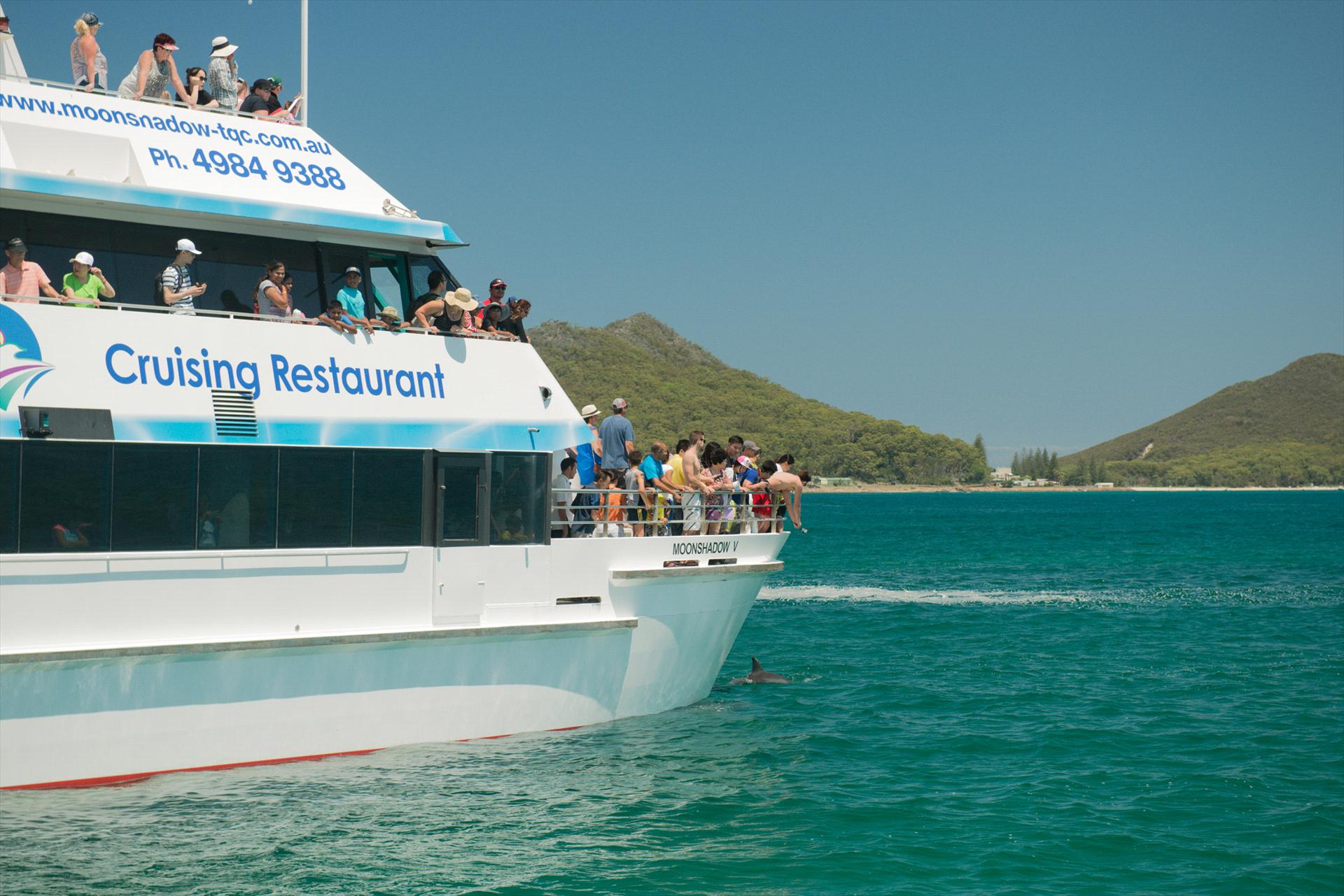 port stephens sunset cruise