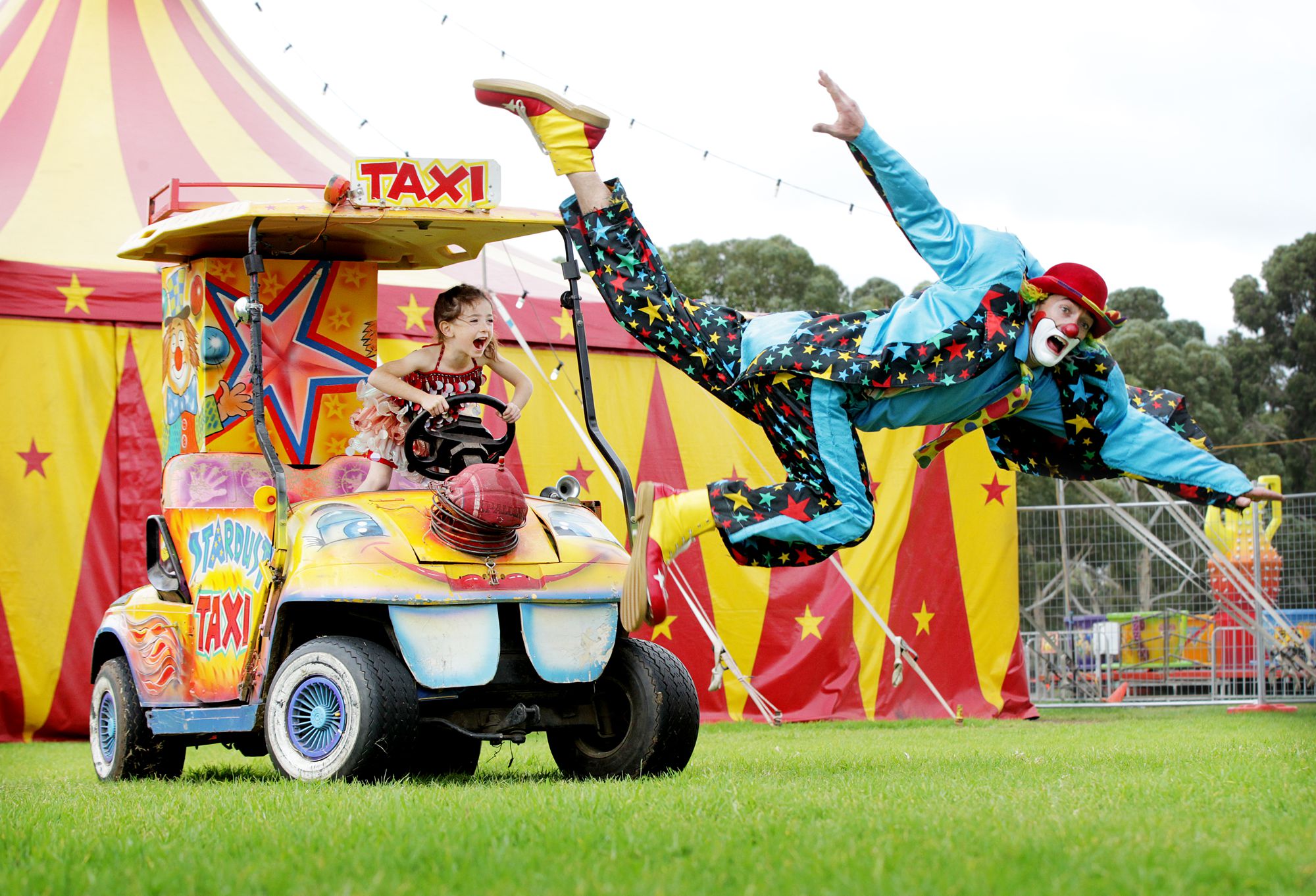 StarDust Circus 2019 :: Port Stephens