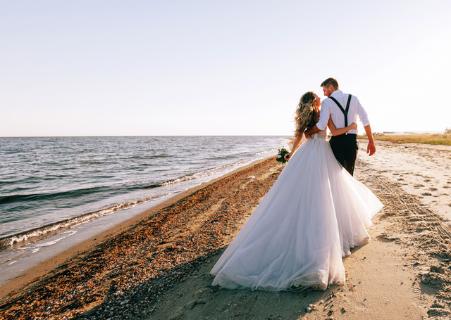 beach wedding
