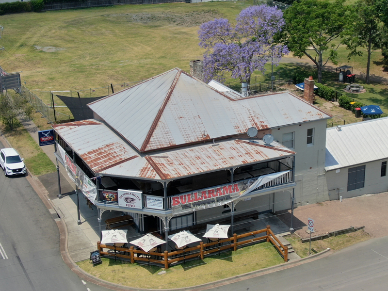 Victoria Hotel, Hinton